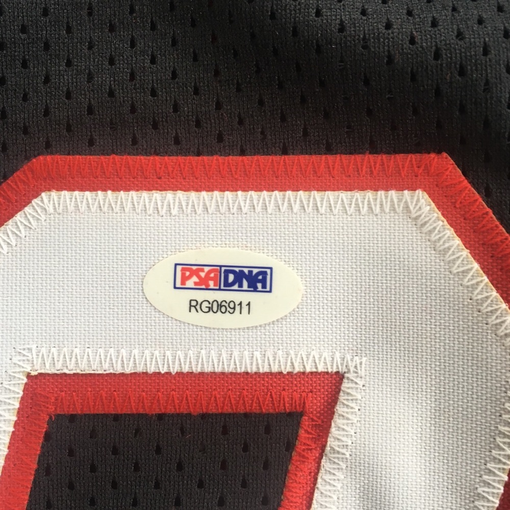 Miami Heat autograph jersey - Picture 3 of 5